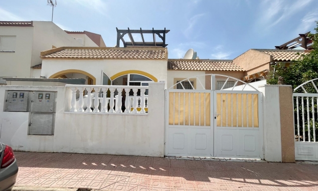 Bungalow for sale - Property for sale - Torrevieja - 3975ST