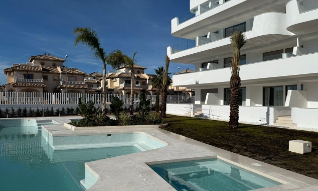 Apartment for sale - New Property for sale - Orihuela Costa - Cabo Roig