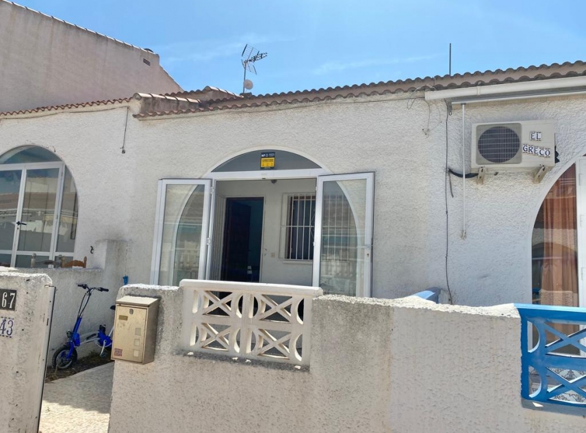 Archivado - Bungalow for sale - Torrevieja - La Siesta