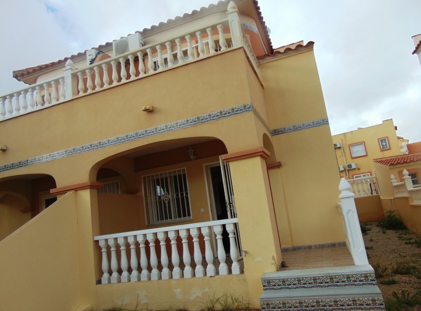 Archivado - Townhouse for sale - Orihuela Costa - La Zenia