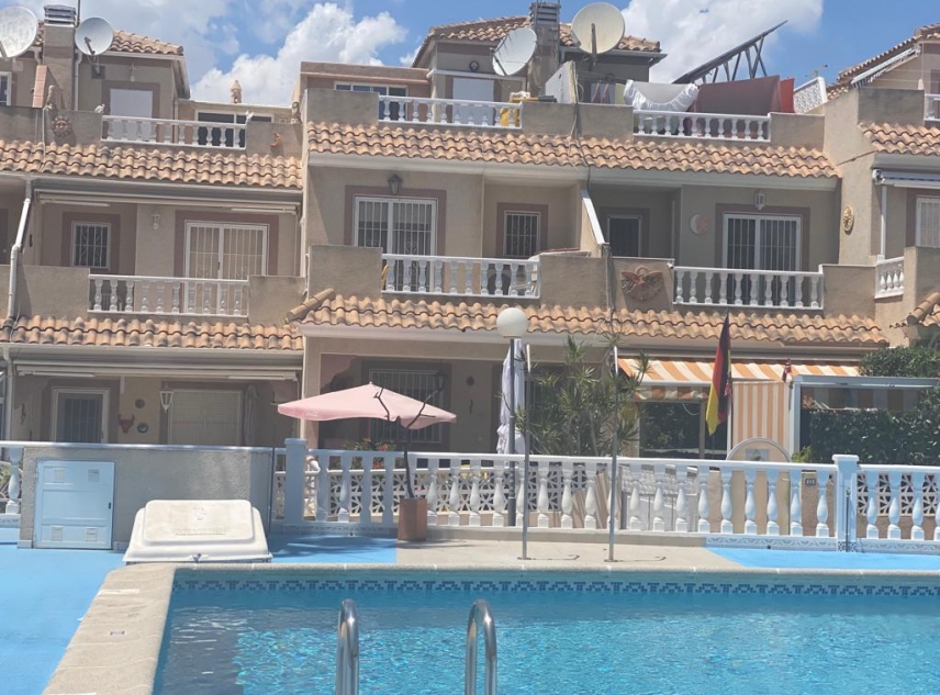 Archivado - Townhouse for sale - Torrevieja - El Chaparral