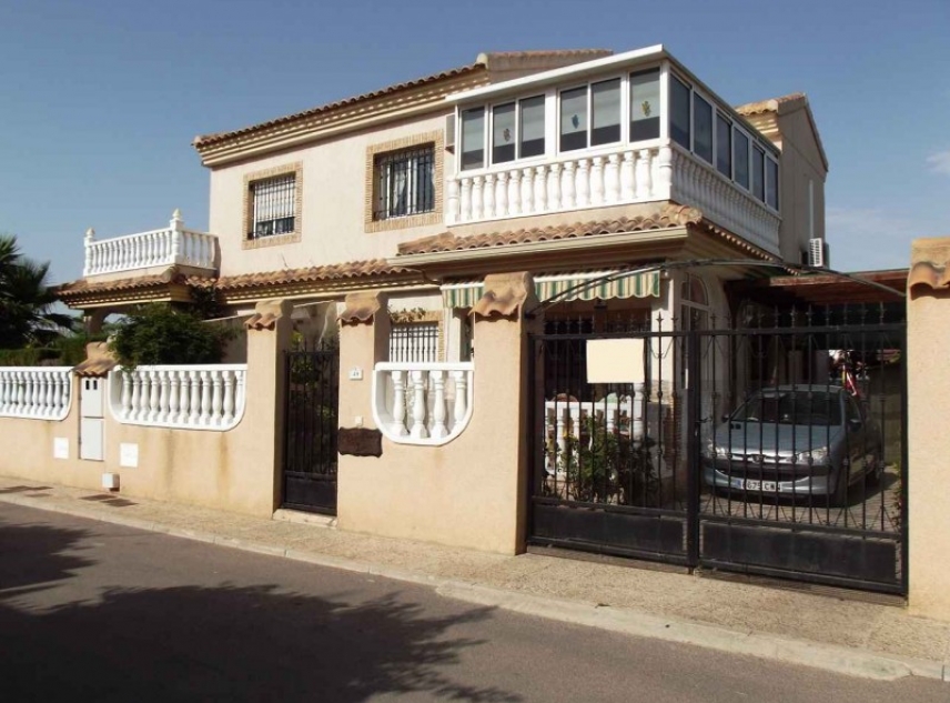 Archivé - Villa for sale - Orihuela Costa - Playa Flamenca
