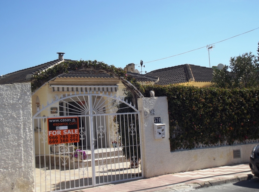 Archivé - Villa for sale - Torrevieja - La Siesta