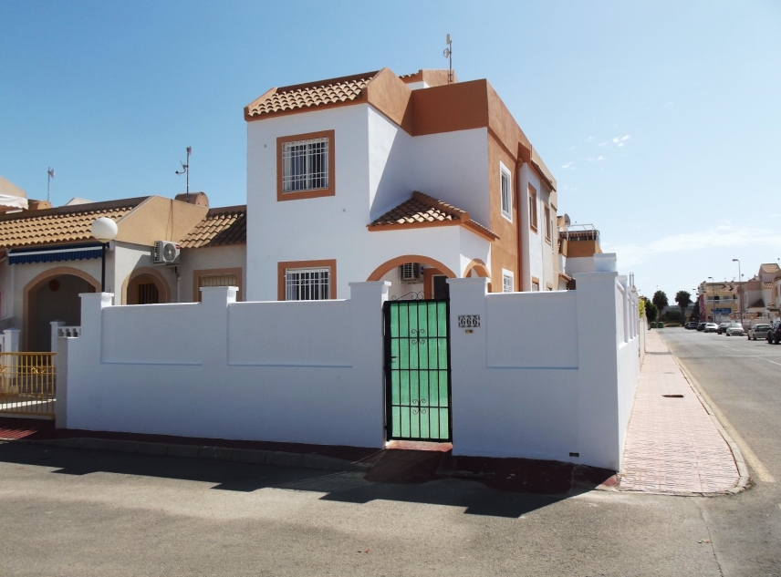 Archived - Townhouse for sale - Torrevieja - Altos del Limonar