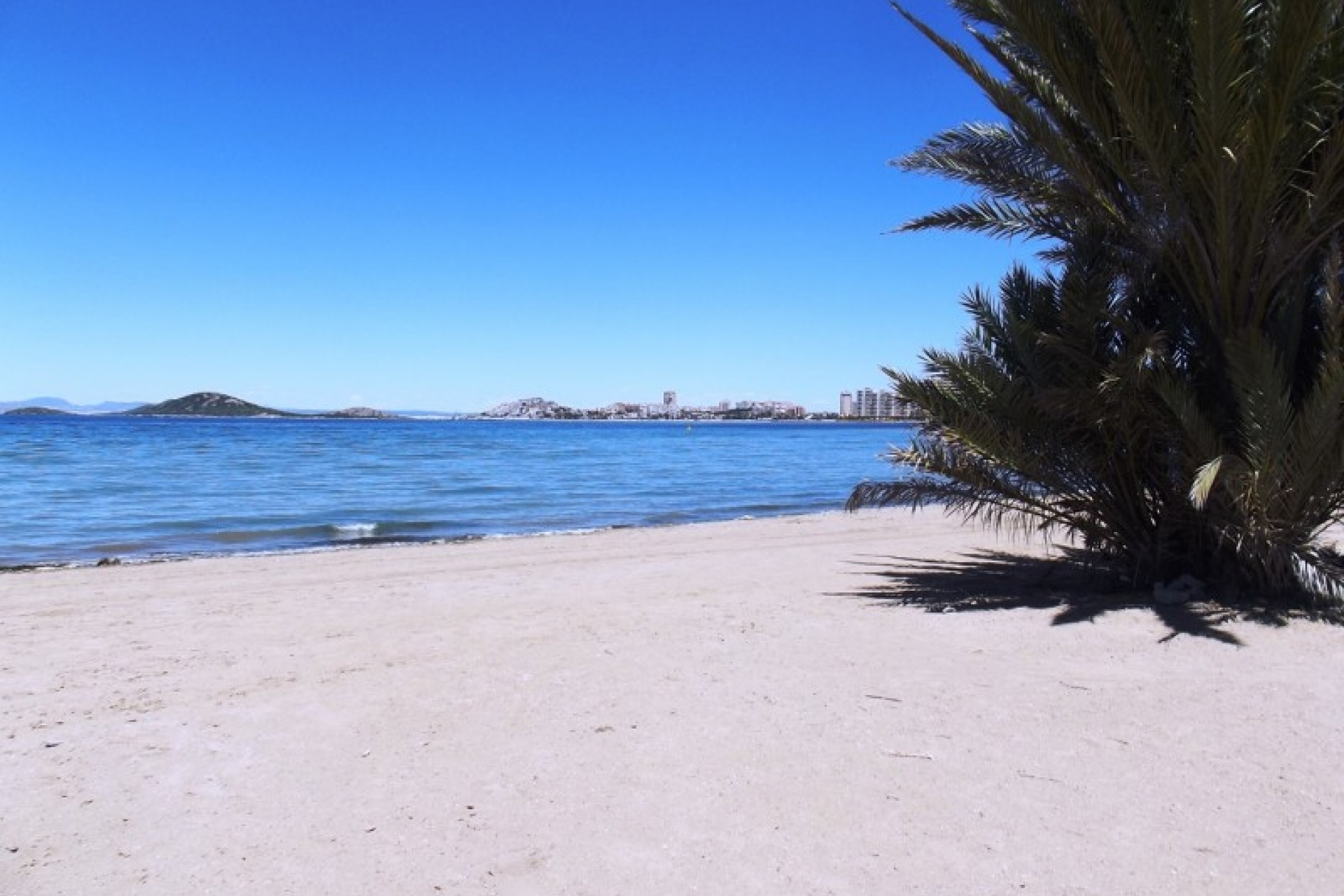 Bargain for sale in La Manga, cheap property in Spain close to Murcia and Cartagena on the Mar Menor