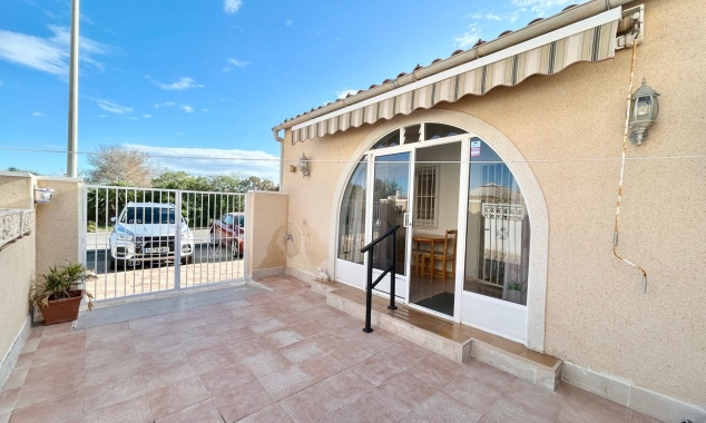 Bungalow for sale - Property for sale - Torrevieja - La Siesta