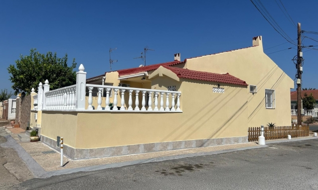 Bungalow te koop - Te koop aangeboden onroerend goed - Torrevieja - La Torreta