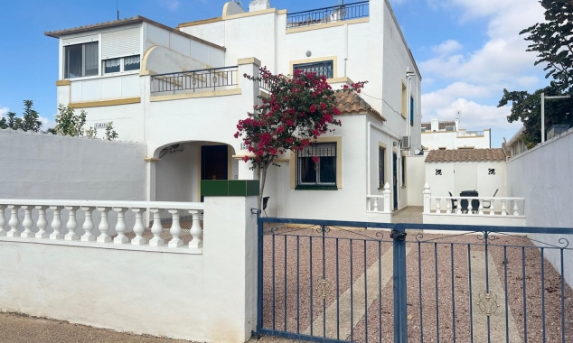 Casa adosada en venta - Propiedad en venta - Torrevieja - Jardin del Mar