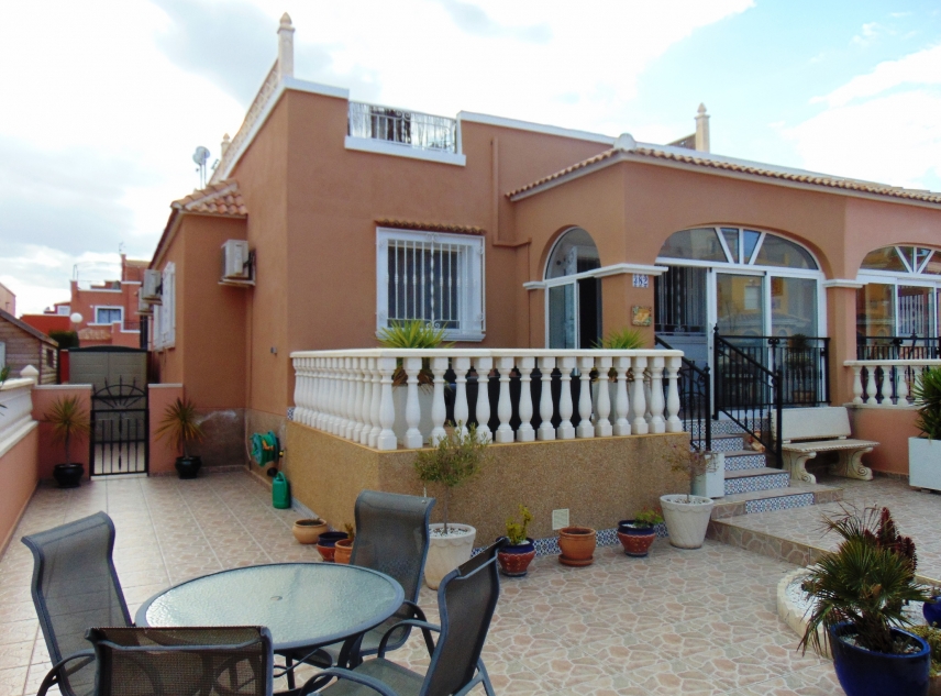 Eigendom verkocht - Bungalow te koop - Los Montesinos - La Herrada