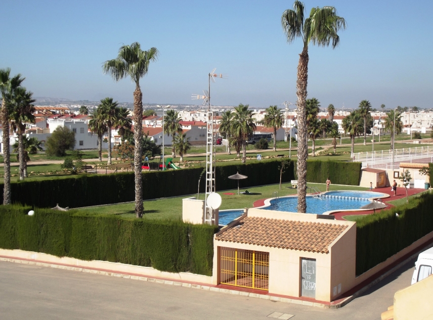 Eigendom verkocht - Bungalow te koop - Torrevieja - Altos del Limonar