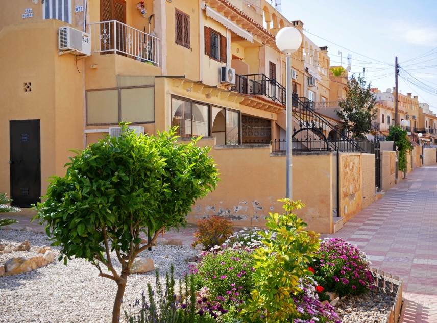 Eigendom verkocht - Bungalow te koop - Torrevieja - El Chaparral