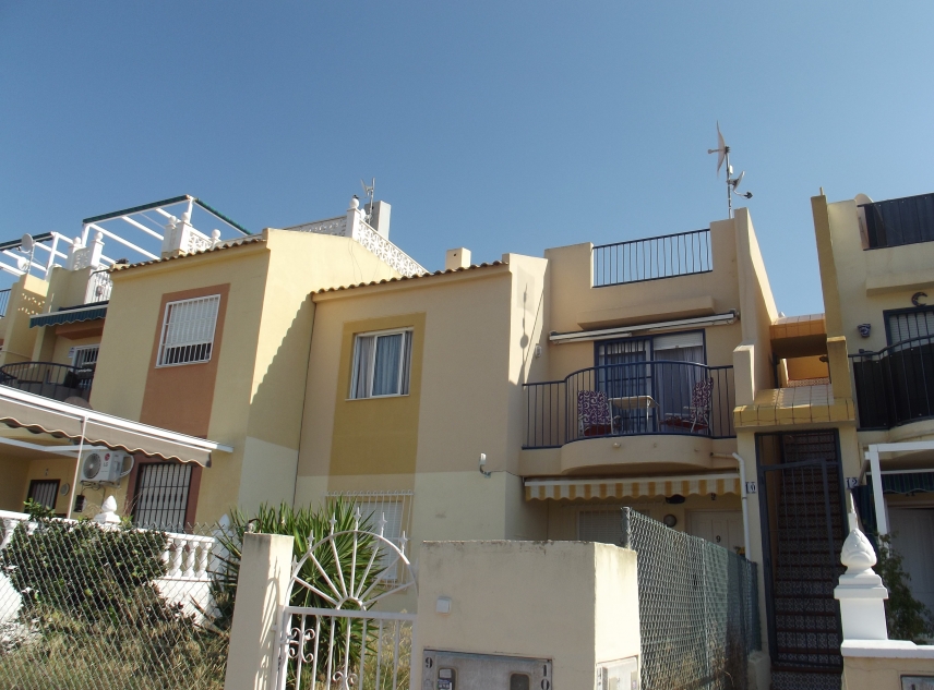 Eigendom verkocht - Bungalow te koop - Torrevieja - El Chaparral