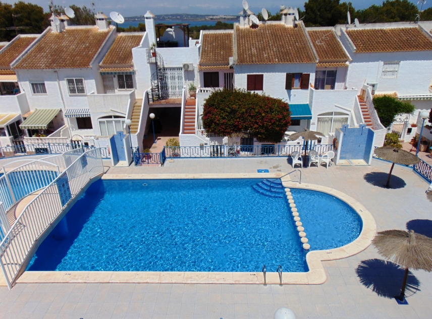 Eigendom verkocht - Bungalow te koop - Torrevieja - El Chaparral