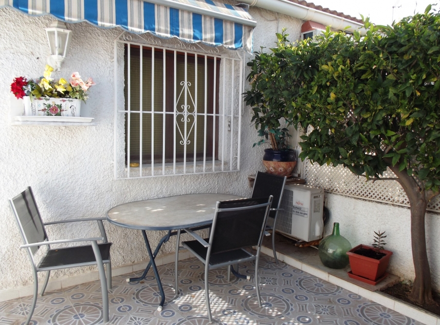 Eigendom verkocht - Bungalow te koop - Torrevieja - La Siesta