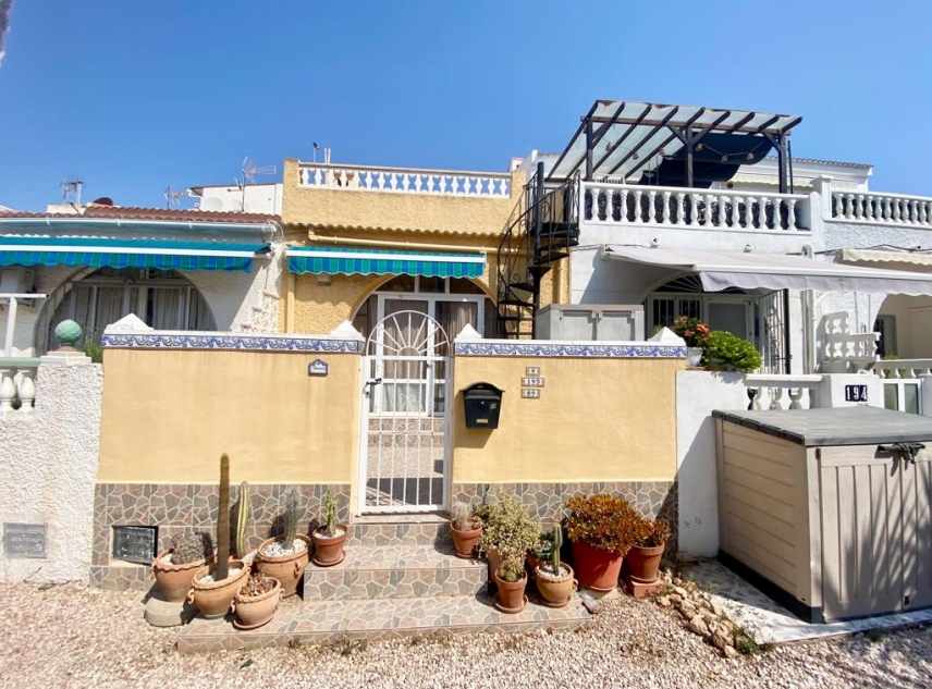 Eigendom verkocht - Bungalow te koop - Torrevieja - La Siesta