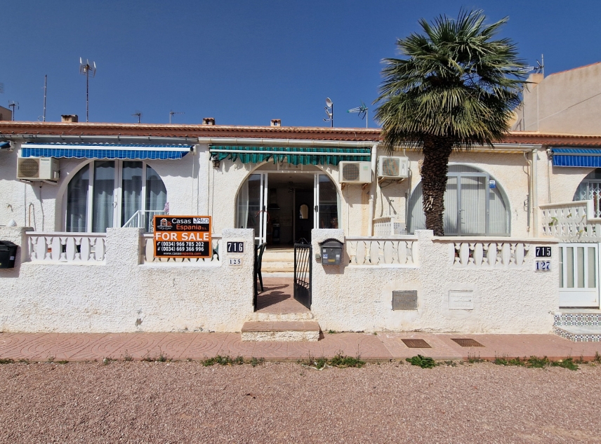 Eigendom verkocht - Bungalow te koop - Torrevieja - La Siesta