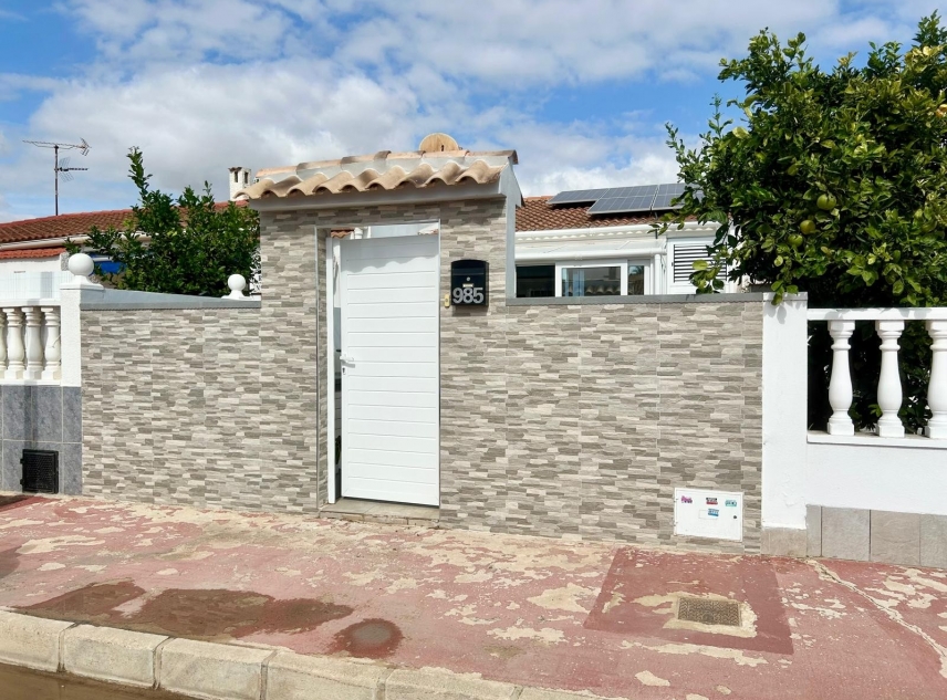 Eigendom verkocht - Bungalow te koop - Torrevieja - La Torreta