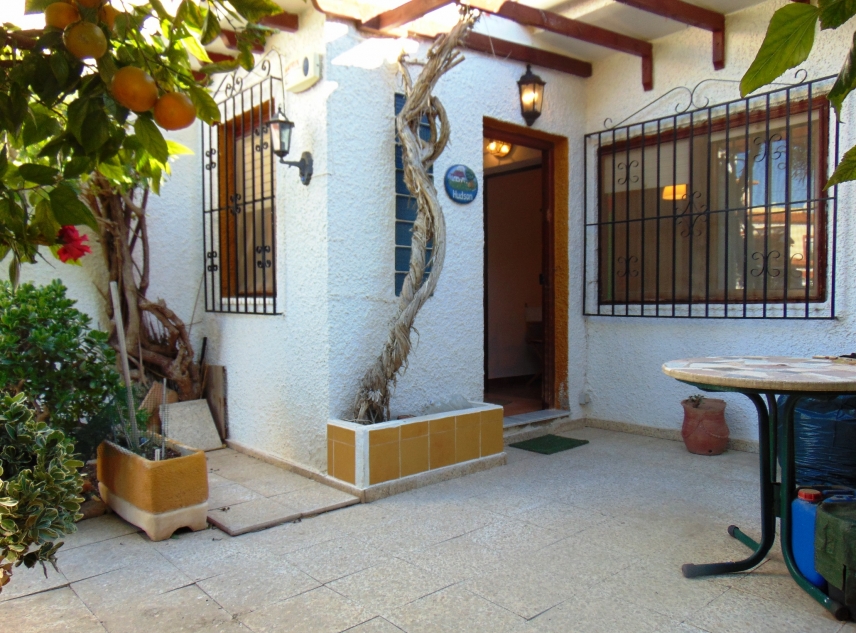 Eigendom verkocht - Bungalow te koop - Torrevieja - La Torreta