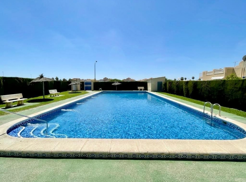 Eigendom verkocht - Bungalow te koop - Torrevieja - Paraje Natural