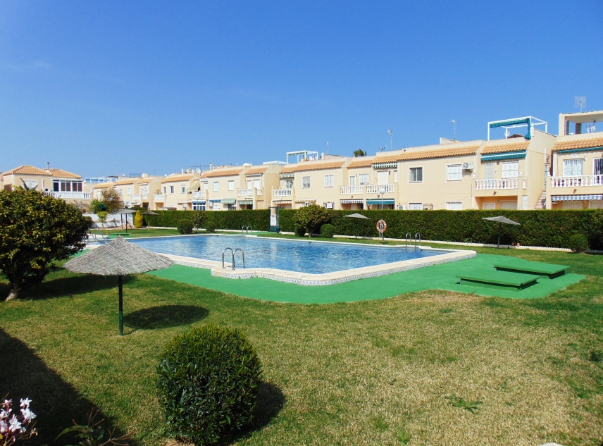 Eigendom verkocht - Bungalow te koop - Torrevieja - Paraje Natural