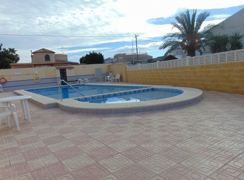 Eigendom verkocht - Rijtjeshuis te koop - Torrevieja - El Chaparral