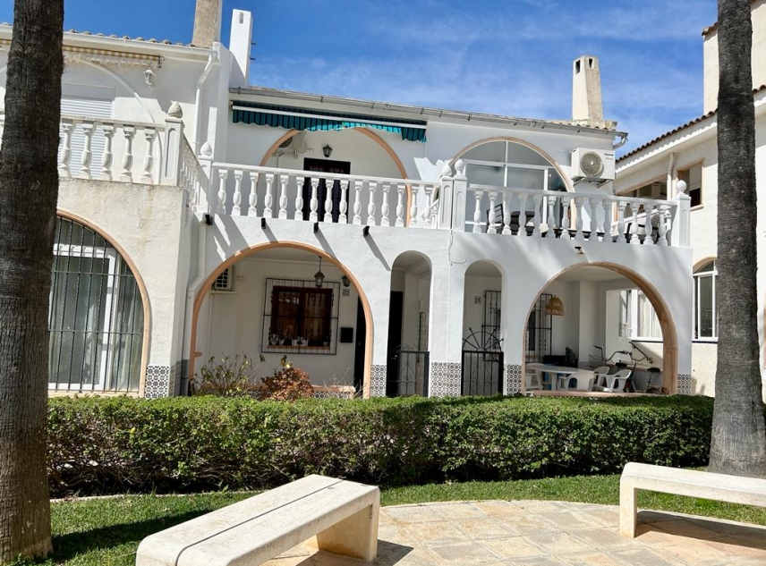 Eigendom verkocht - Rijtjeshuis te koop - Torrevieja - El Chaparral