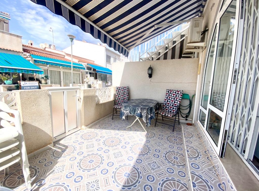 Eigendom verkocht - Rijtjeshuis te koop - Torrevieja - La Siesta