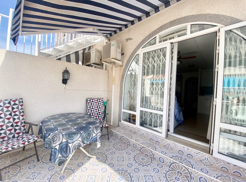 Eigendom verkocht - Rijtjeshuis te koop - Torrevieja - La Siesta