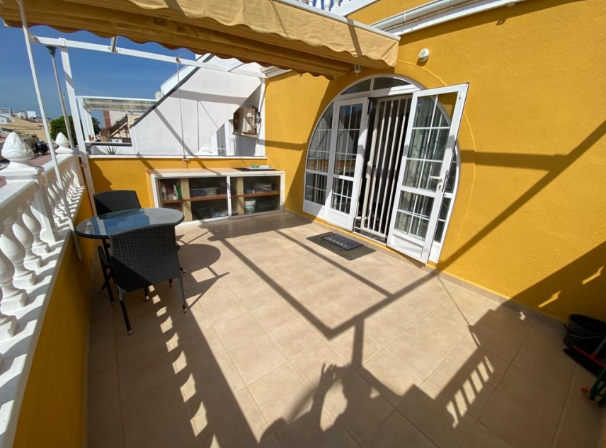 Eigendom verkocht - Rijtjeshuis te koop - Torrevieja - La Siesta