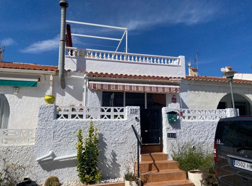 Eigendom verkocht - Rijtjeshuis te koop - Torrevieja - San Luis