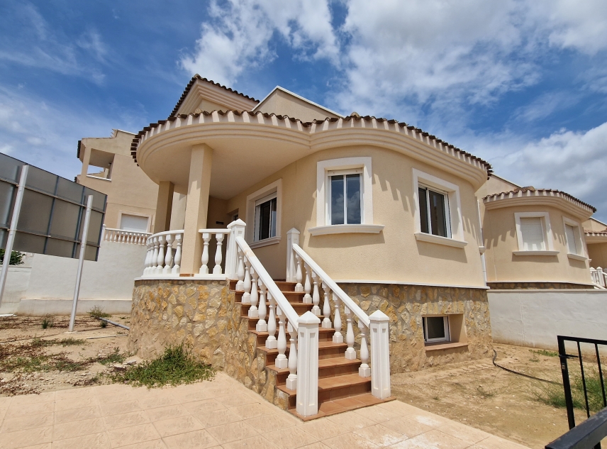 Eigendom verkocht - Villa te koop - San Miguel de Salinas - Las Escalerias