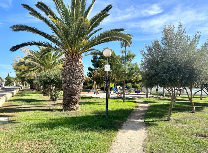 Eigendom verkocht - Villa te koop - Torrevieja - La Torreta