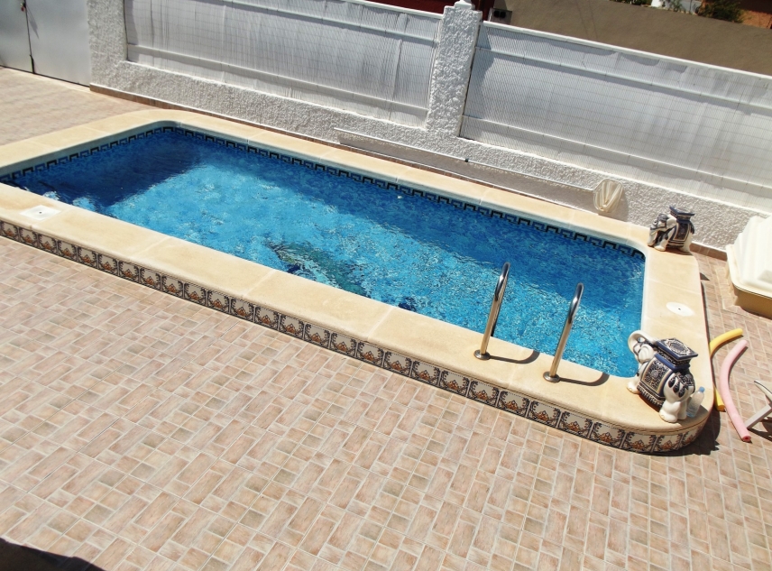 Eigendom verkocht - Villa te koop - Torrevieja - San Luis