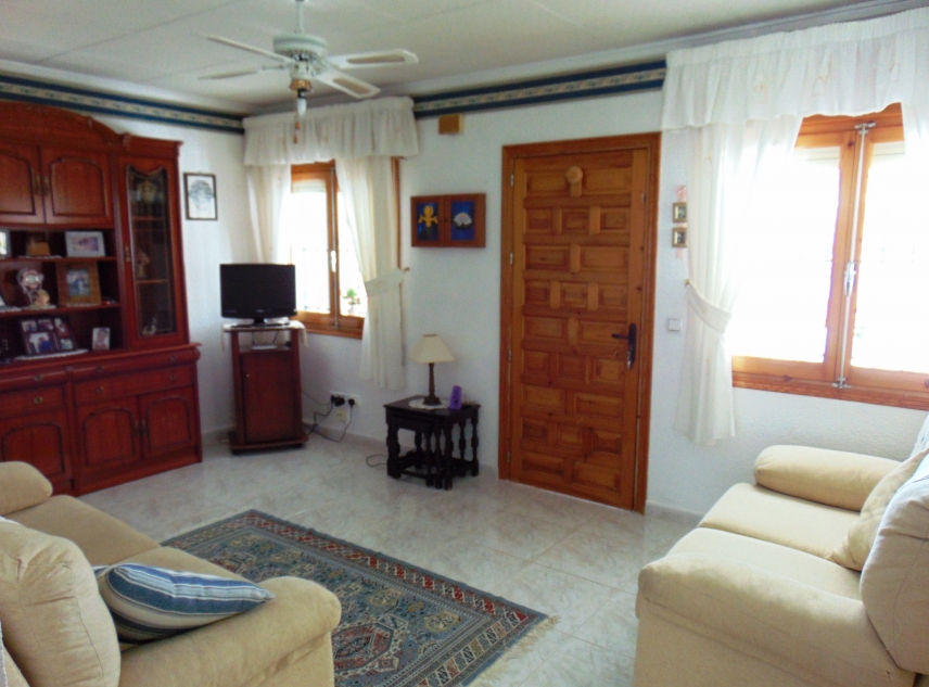 Eigendom verkocht - Villa te koop - Torrevieja - San Luis