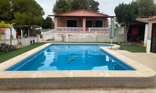 Finca for sale - Property for sale - Los Montesinos - La Herrada