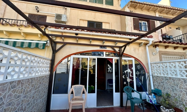 Maison de ville à vendre - Propriété à vendre - Torrevieja - El Chaparral
