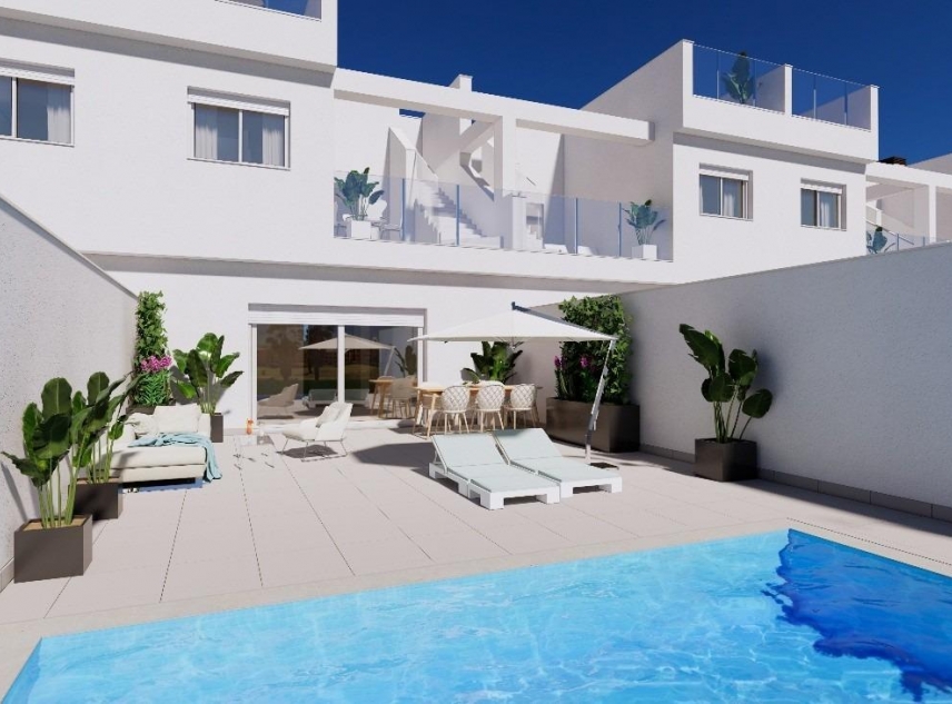 New Property for sale - Townhouse for sale - Los Alcazares - Serena Golf and Beach Resort