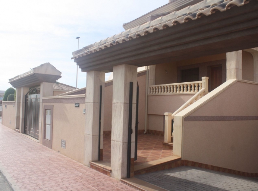 New Property for sale - Townhouse for sale - Torrevieja - Los Altos