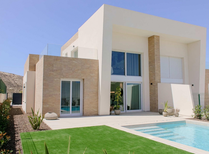 New Property for sale - Villa for sale - Algorfa - La Finca Golf