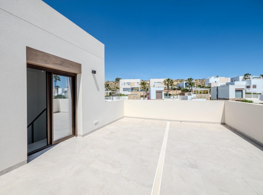 New Property for sale - Villa for sale - Algorfa - La Finca Golf