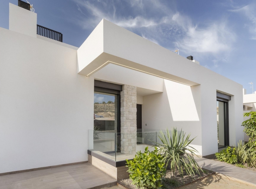 New Property for sale - Villa for sale - Algorfa - La Finca Golf