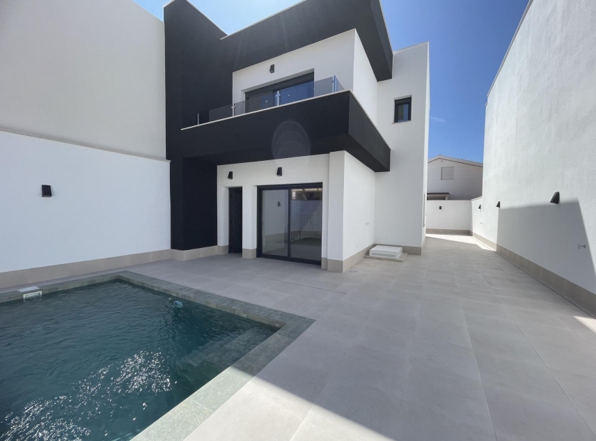 New Property for sale - Villa for sale - Almoradi - Heredades