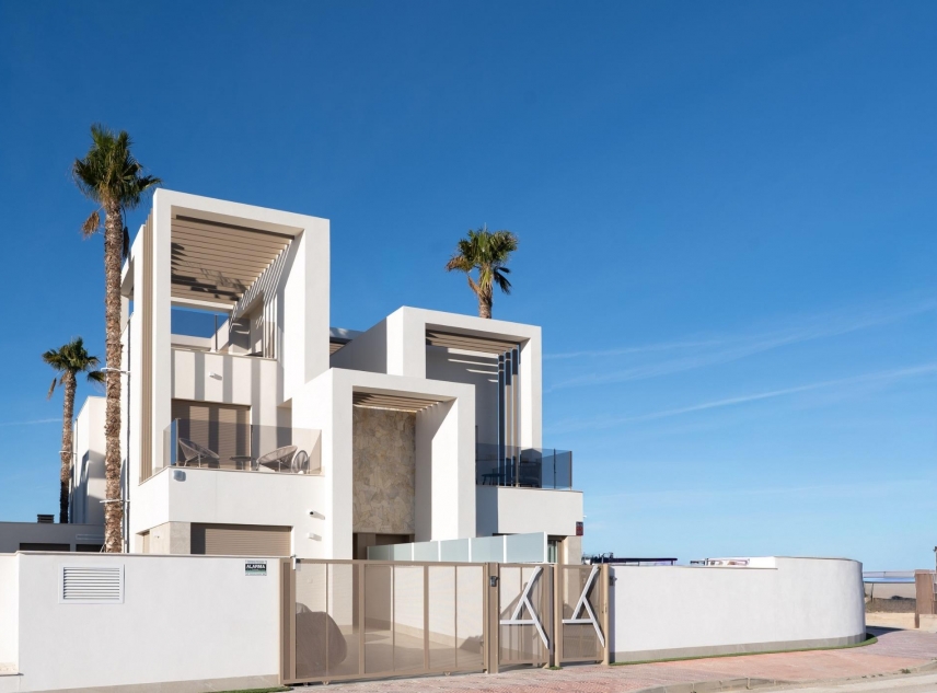 New Property for sale - Villa for sale - Los Alcazares - Serena Golf and Beach Resort