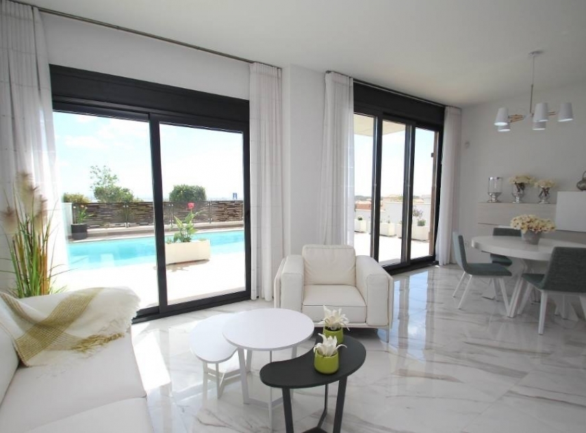 New Property for sale - Villa for sale - Orihuela Costa - Campoamor