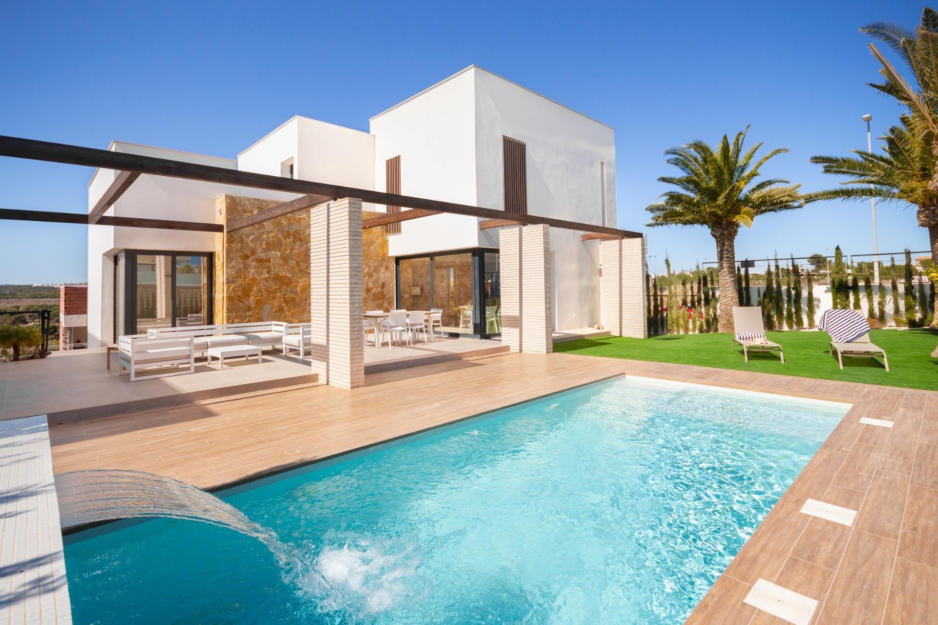 New Property for sale - Villa for sale - Orihuela Costa - Campoamor