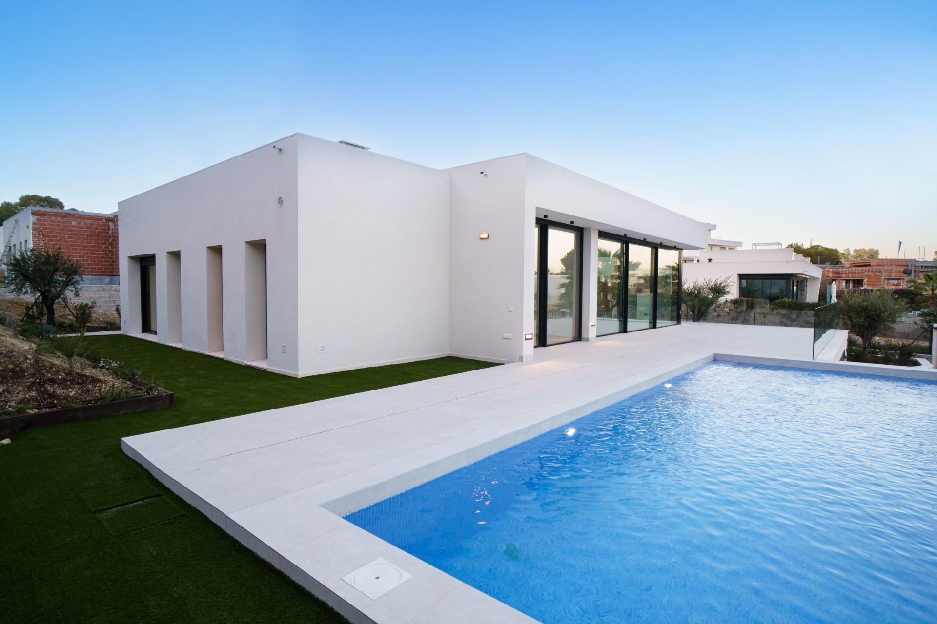 New Property for sale - Villa for sale - Orihuela Costa - Las Colinas Golf Resort