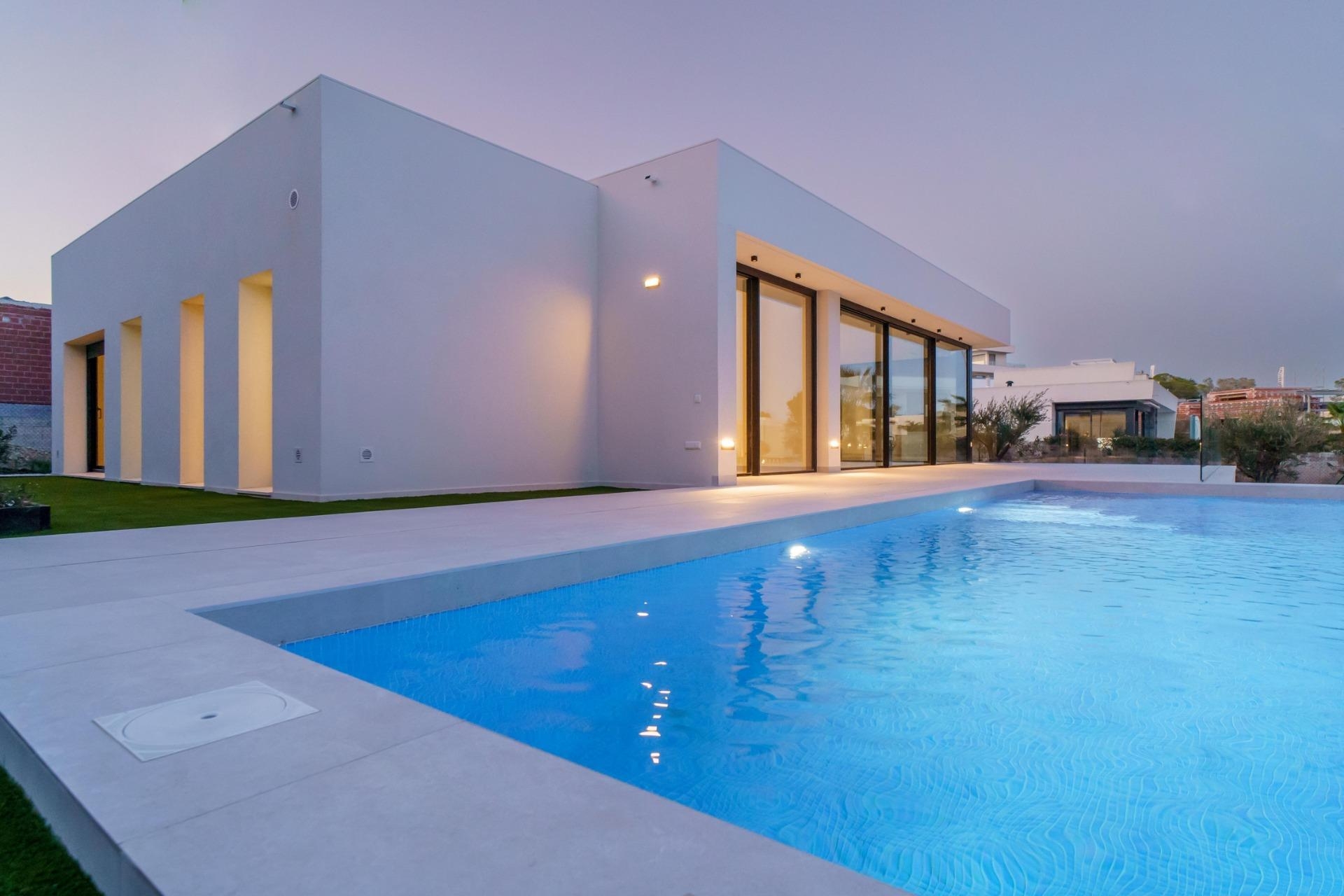 New Property for sale - Villa for sale - Orihuela Costa - Las Colinas Golf Resort