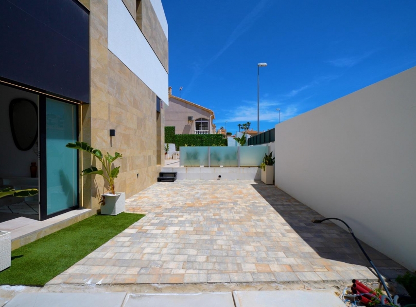 New Property for sale - Villa for sale - Orihuela Costa - Los Altos