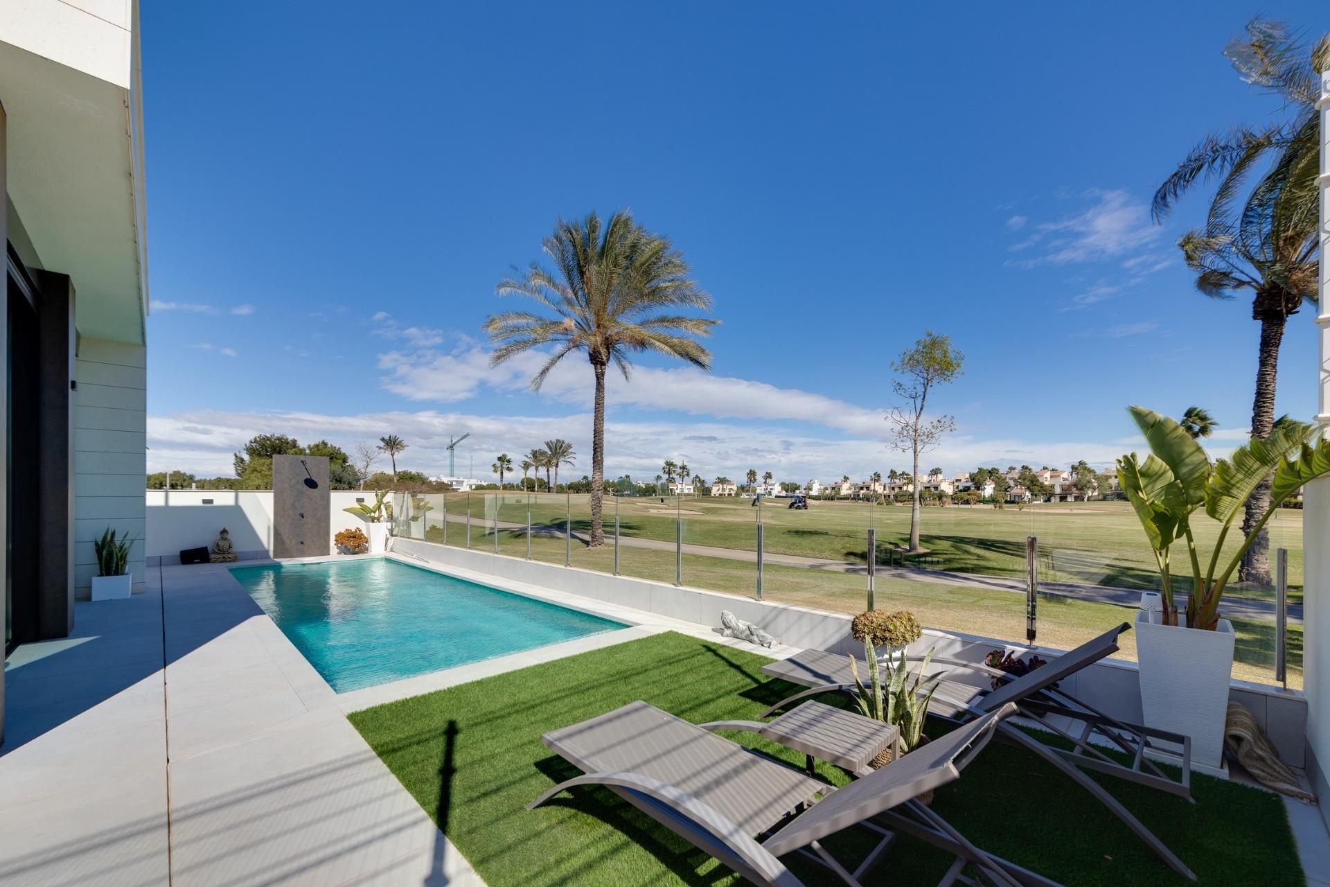 New Property for sale - Villa for sale - Pilar de la Horadada - Lo Romero Golf Course