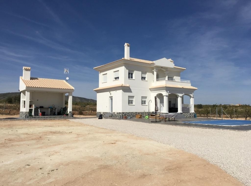 New Property for sale - Villa for sale - Pinoso - Camino Del Prado